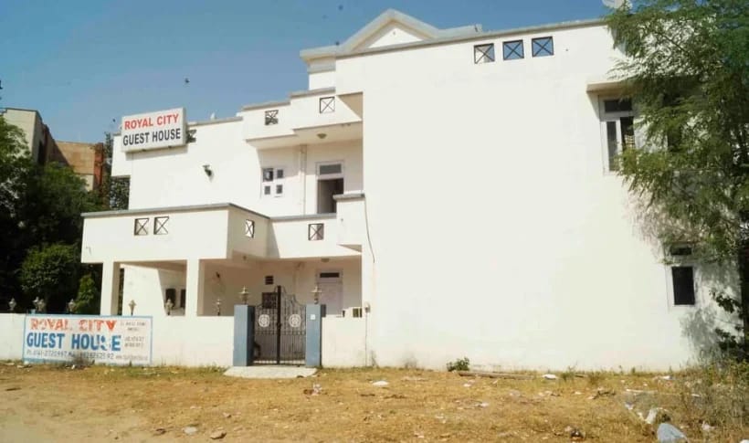 Royal City Guest House — side view